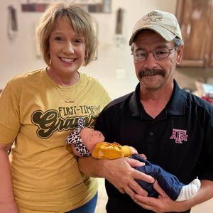 Meet your Posher, Kelly